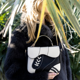 THE PITCH BAG - BLACK / CREAM