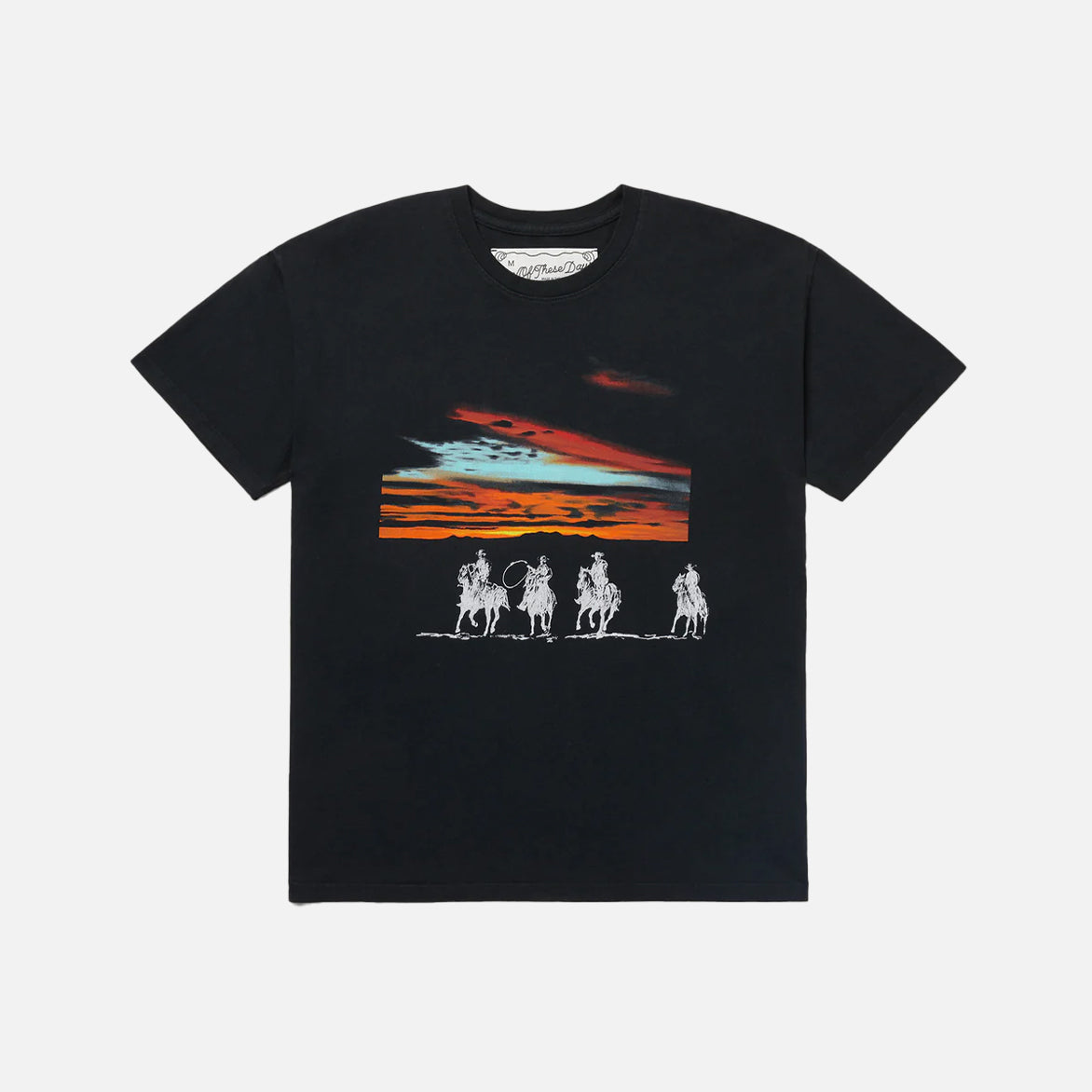 STATUES MAKING SOUND TEE - WASHED BLACK