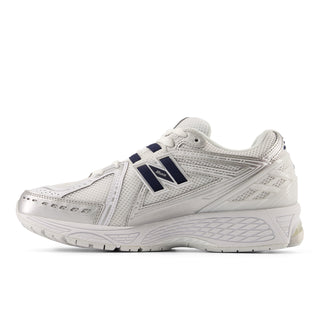 1906R - WHITE / NAVY / SILVER METALLIC