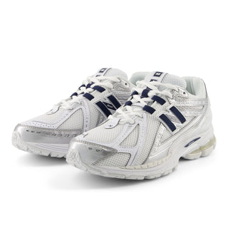 1906R - WHITE / NAVY / SILVER METALLIC