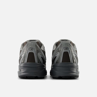 740 - BLACK METALLIC / CASTLEROCK