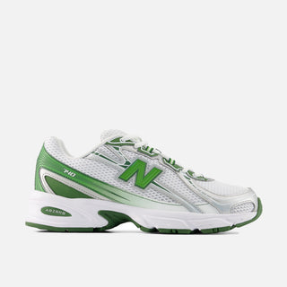 740 - WHITE / ALPINE GREEN