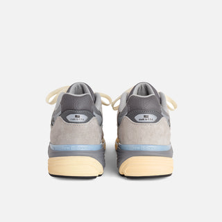 NEW BALANCE 990V7 MADE IN USA "KOOL GREY"