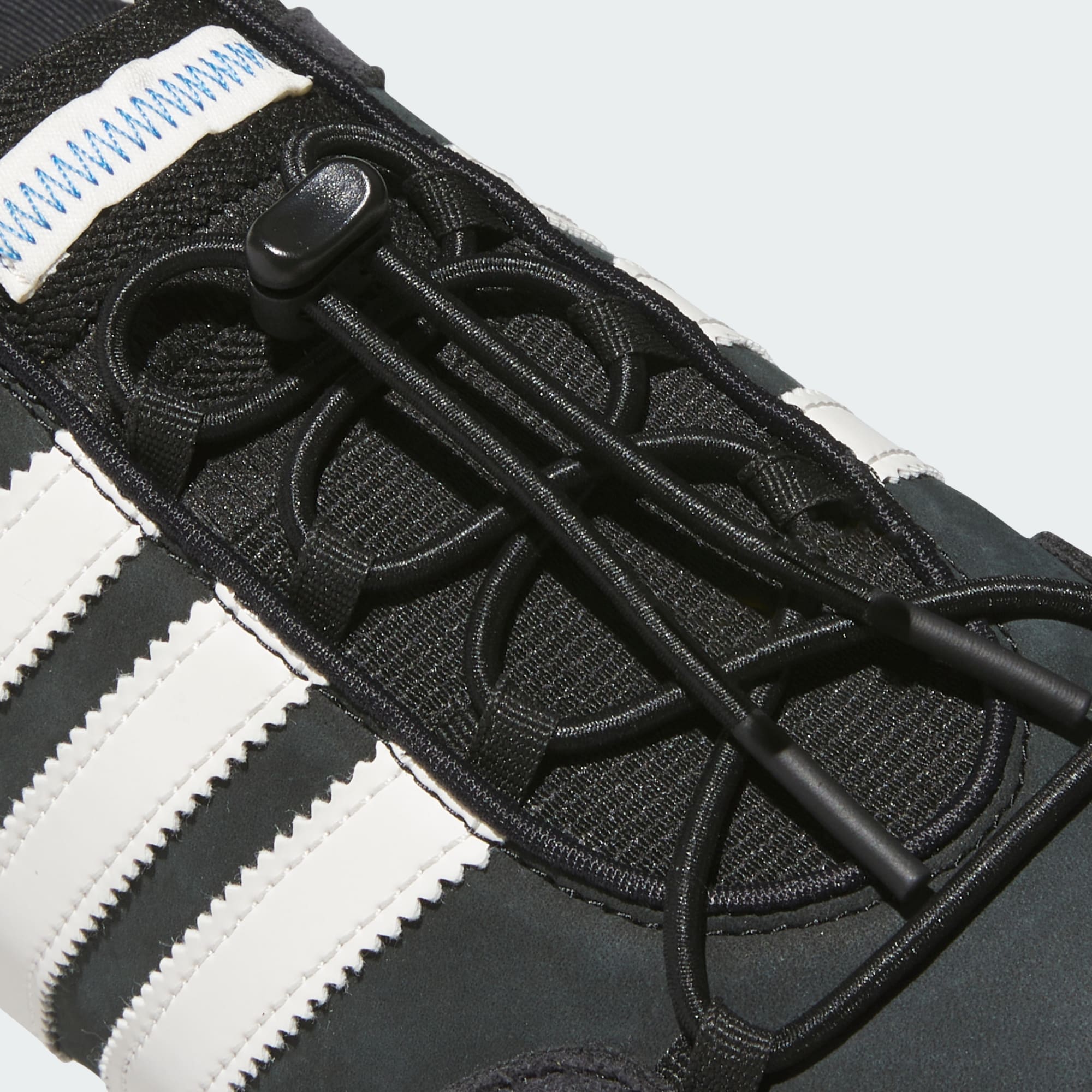 BAD BUNNY x adidas BALLERINA - Core Black / Chalk White BAD BUNNY x adidas BALLERINA - Core Black / Chalk White