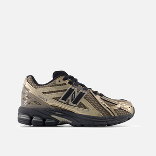 1906R (GS) - MUSHROOM / BLACK