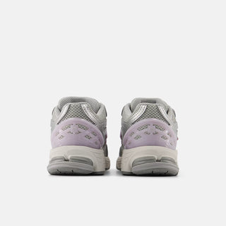 1906R (PS) - SILVER METALLIC / MILK VIOLET