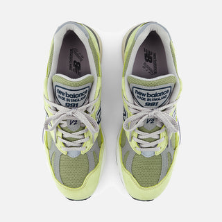 991V2 MADE IN UK "GREEN BANANA"