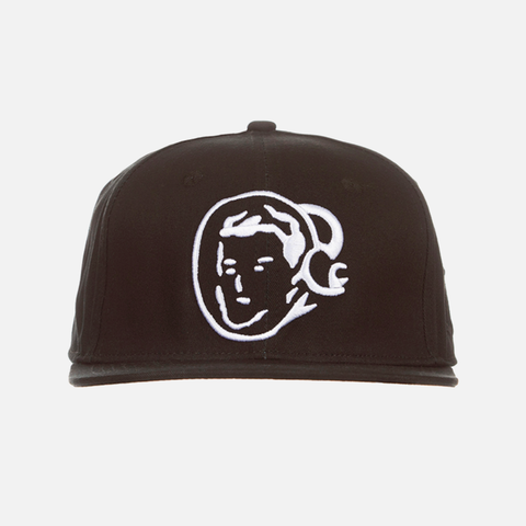 CLASSIC ASTRO SNAPBACK - BLACK