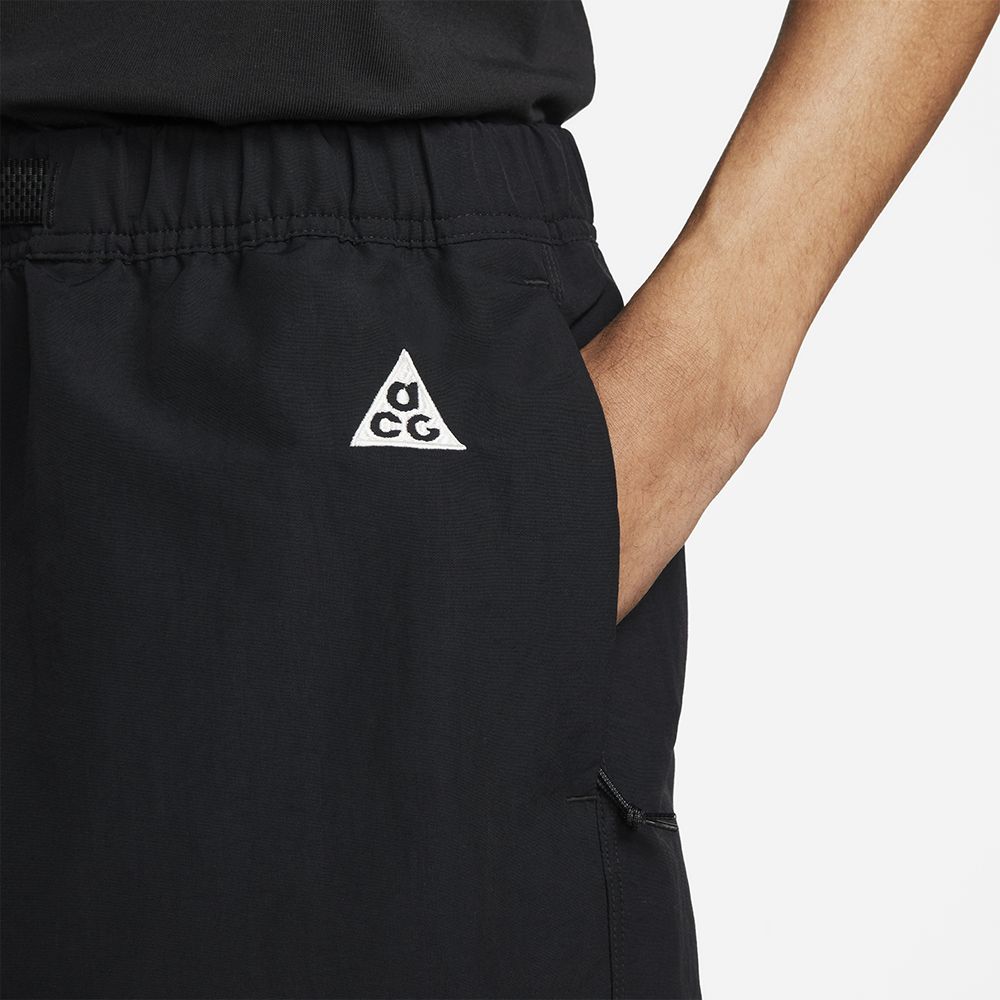 ACG TRAIL SHORTS - BLACK