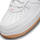 AIR FORCE 1 LOW RETRO "COLOR OF THE MONTH" - WHITE / PINK / GUM