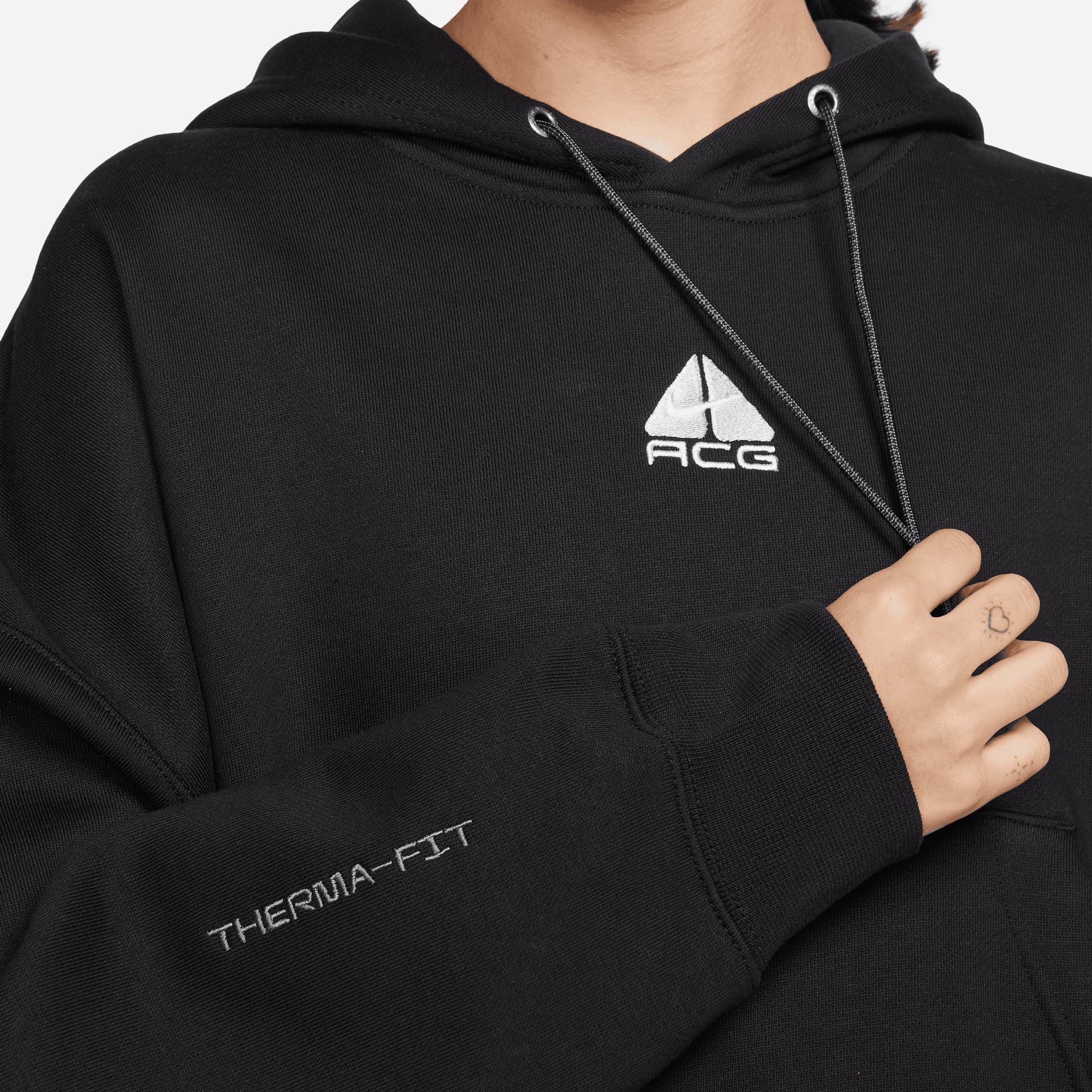 WMNS ACG THERMA FIT HOODIE - BLACK – lapstoneandhammer.com WMNS ACG THERMA FIT HOODIE - BLACK – lapstoneandhammer.com