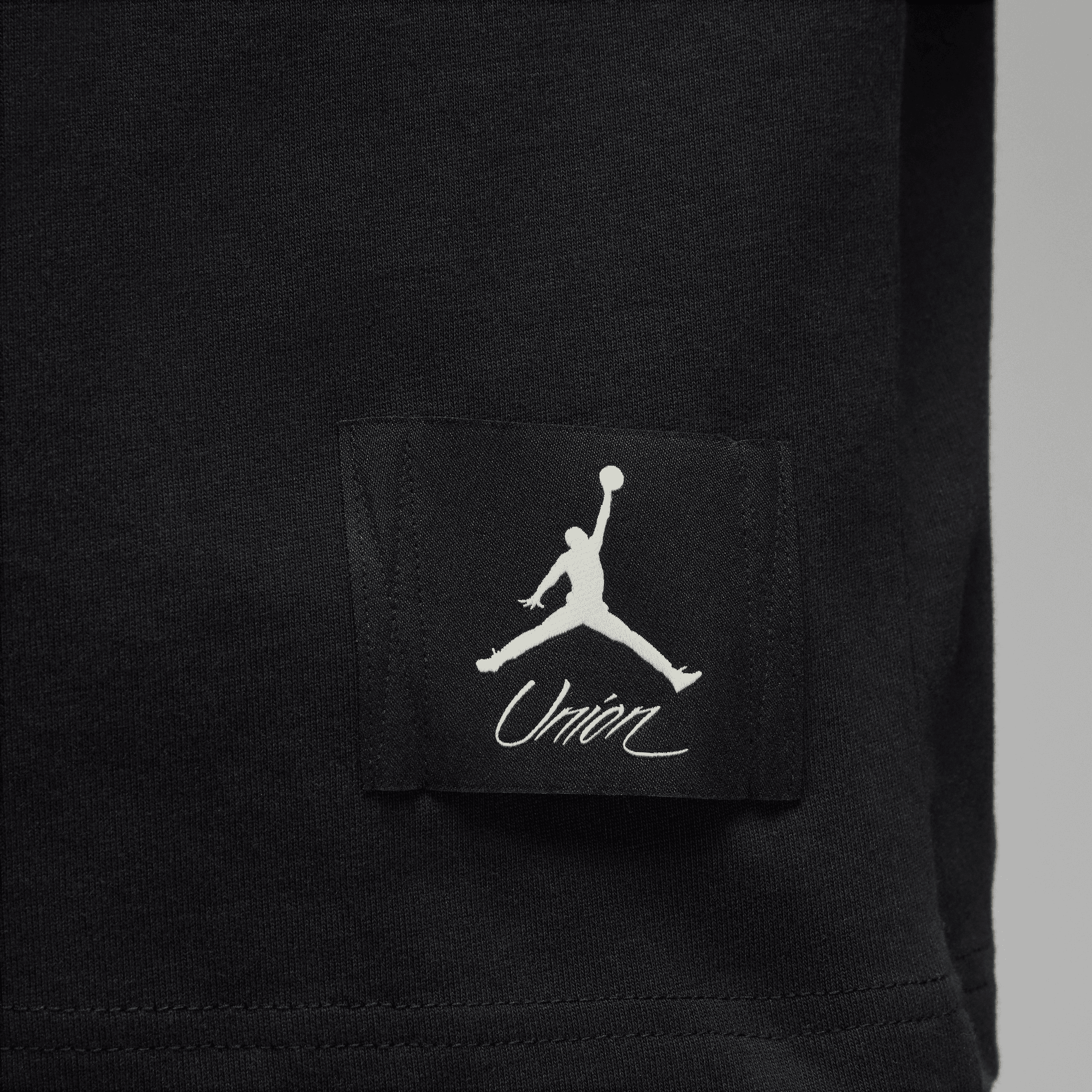 UNION LA X JORDAN S/S T-SHIRT - BLACK / COCONUT MILK