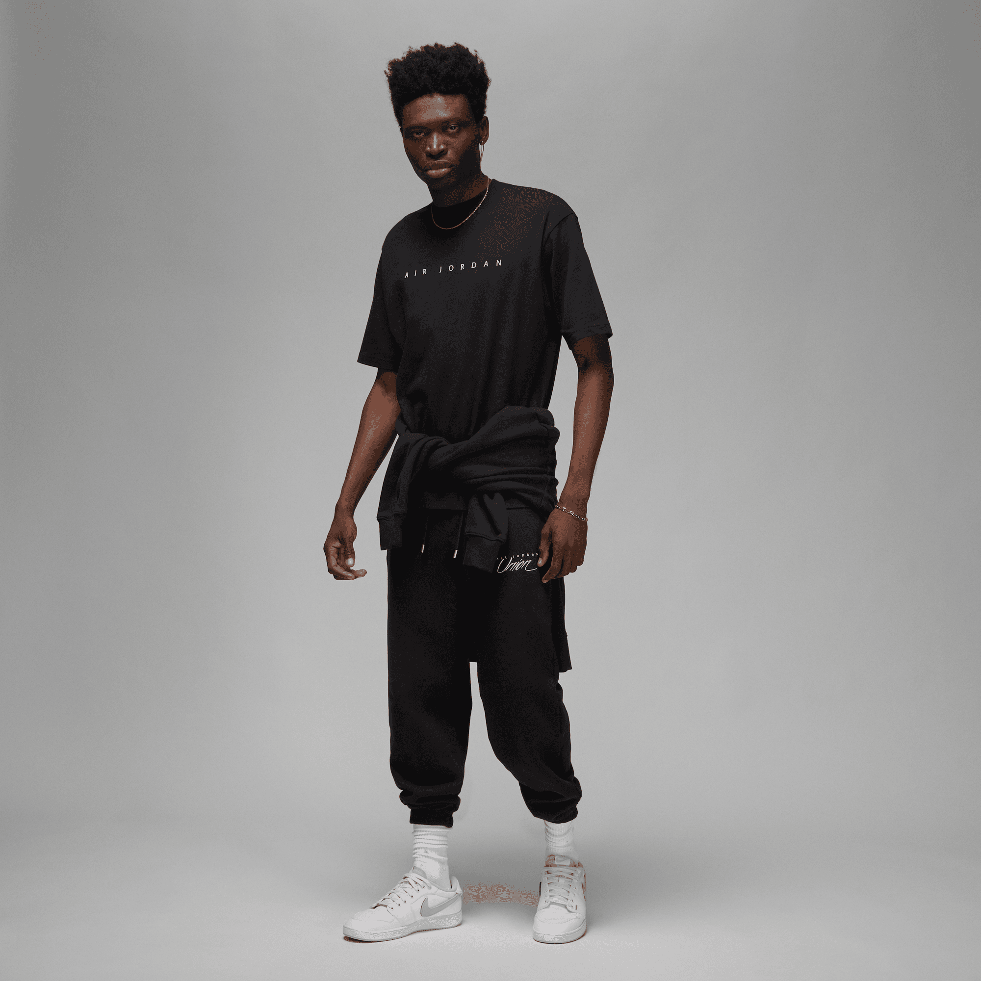 UNION LA X JORDAN S/S T-SHIRT - BLACK / COCONUT MILK