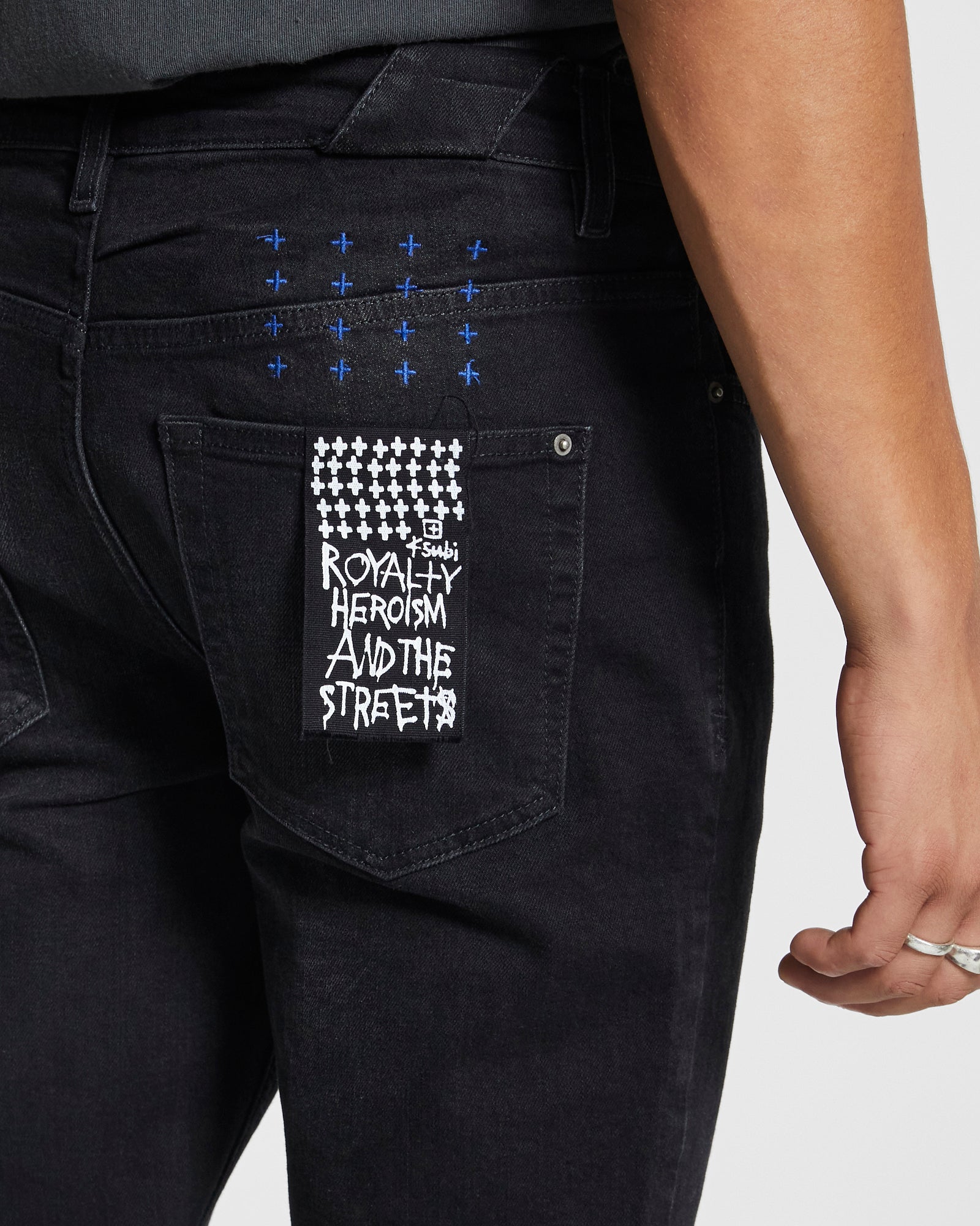 CHITCH BLU BOTTLE TRASHED – - Main Image