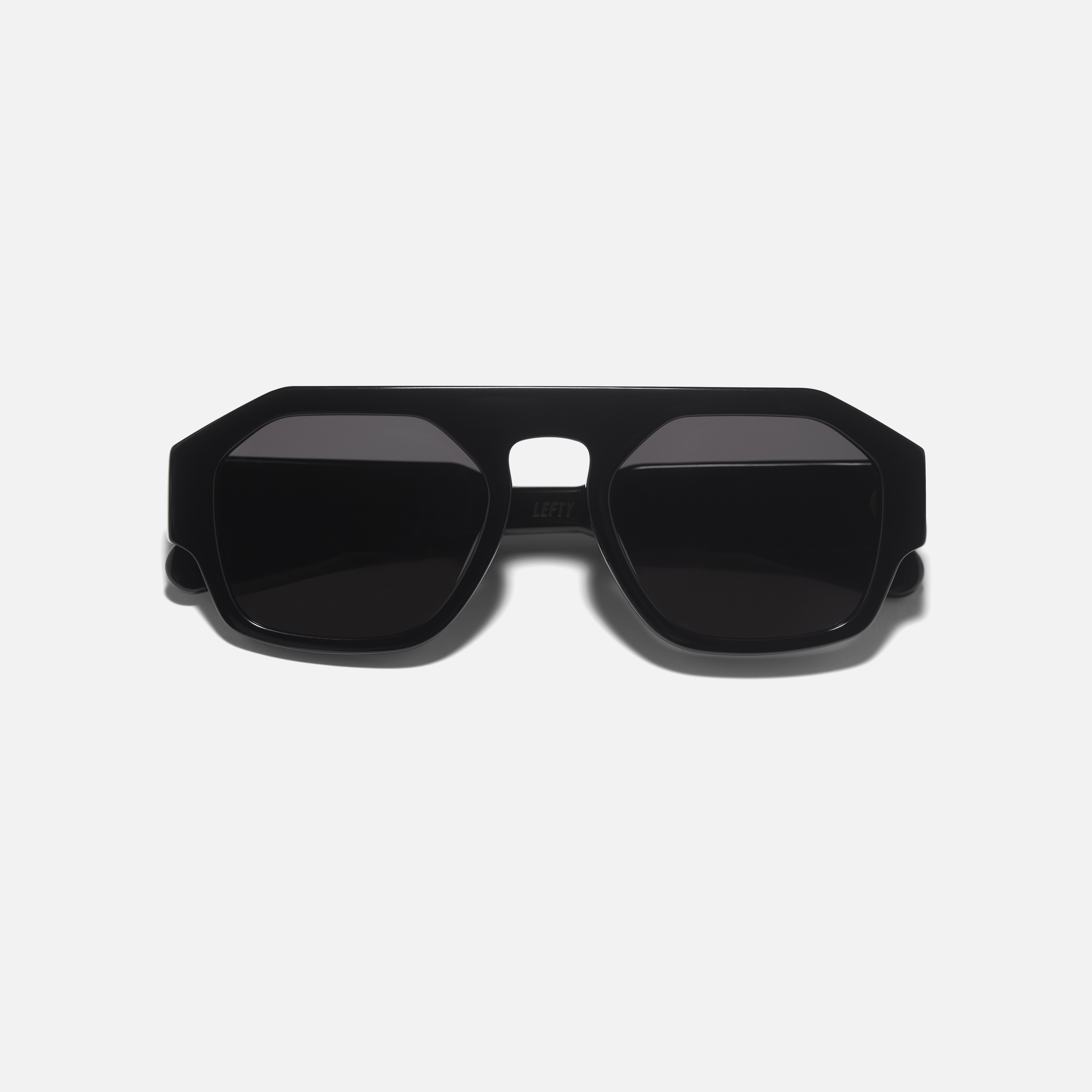 LEFTY - SOLID BLACK/ BLACK LENS