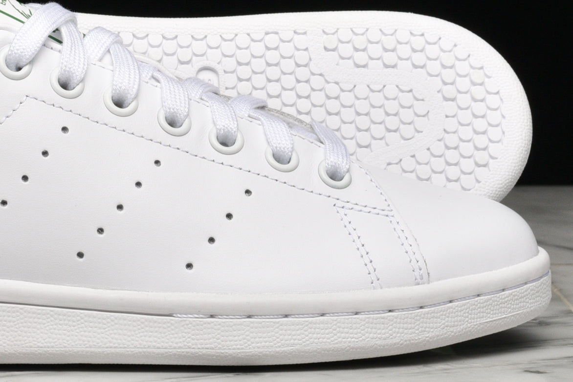 WMNS STAN SMITH - WHITE / GREEN