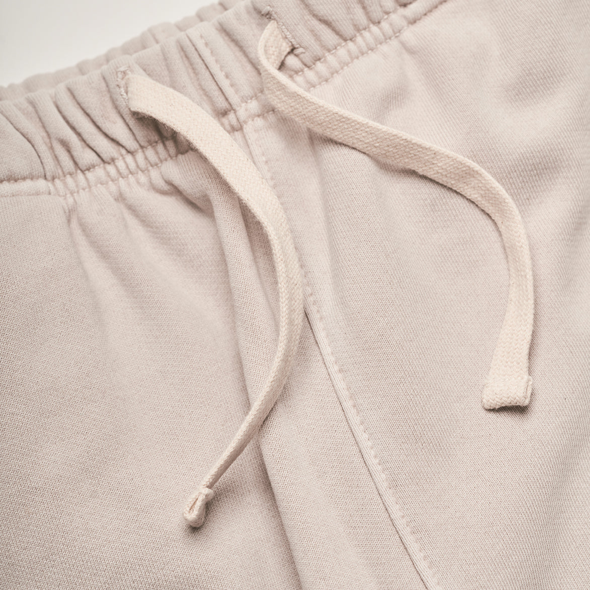 LAPSTONE SIGNATURE SWEATPANT - ANTIQUE WHITE