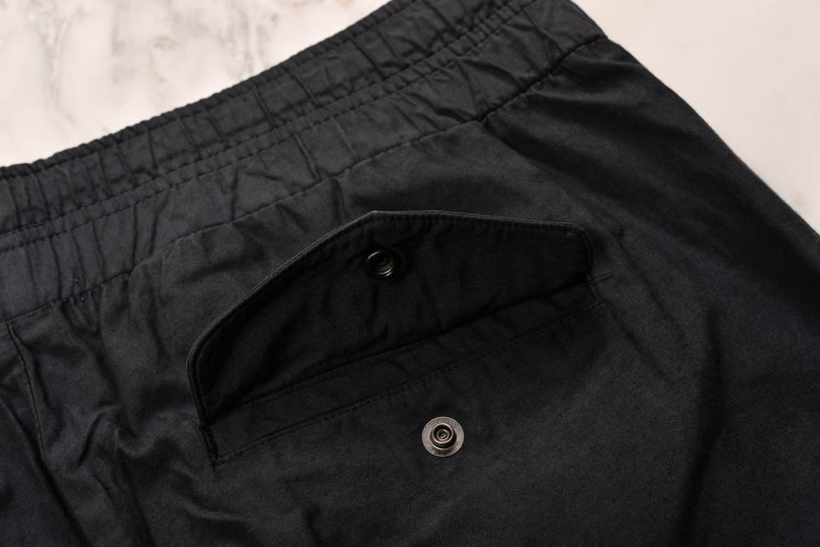 SATEEN CARGO PANTS - BLACK