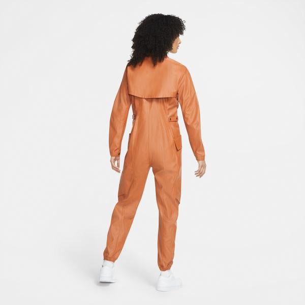 WMNS "COURT-TO-RUNWAY"S FAUX LEATHER JUMPSUIT - RUSSET