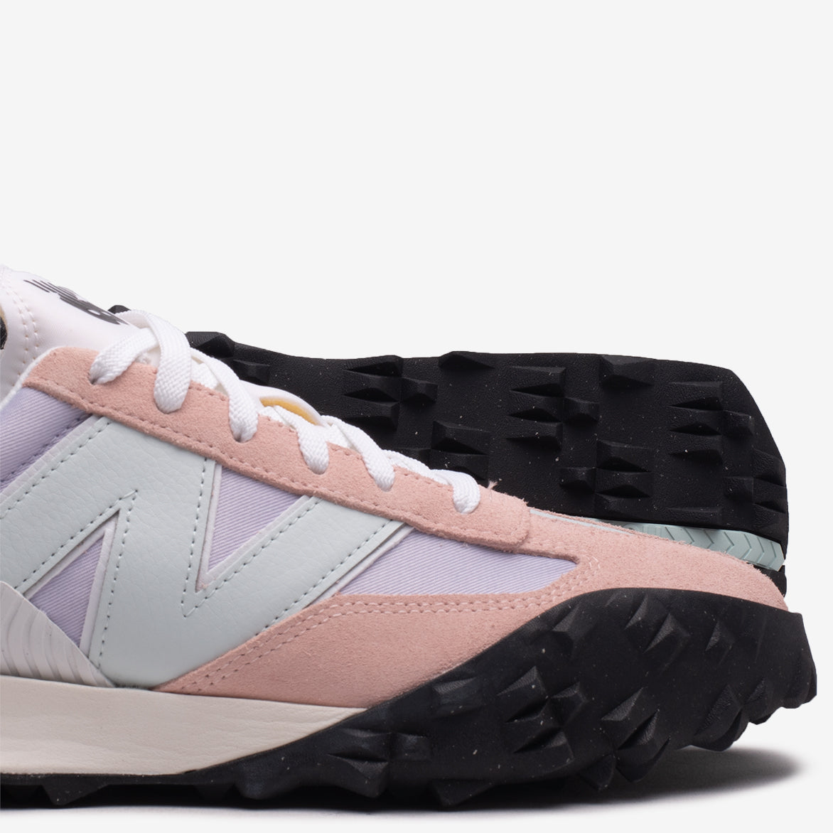 XC-72 - PINK HAZE / LIBRA