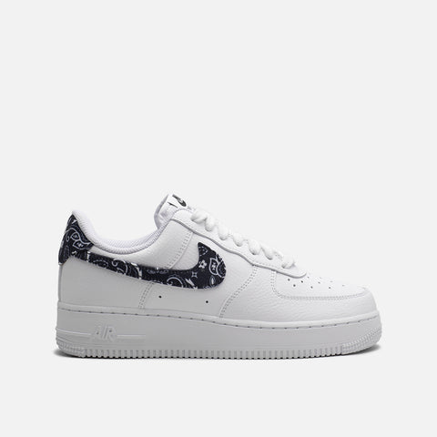 WMNS AIR FORCE 1 `07 ESS "BLACK PAISLEY"