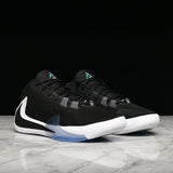 ZOOM FREAK 1 "BLACK / WHITE"