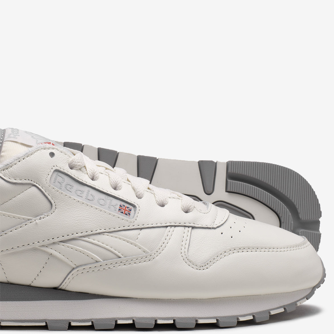 Reebok Classic Leather 1983 Vintage Chalk/Vector Red