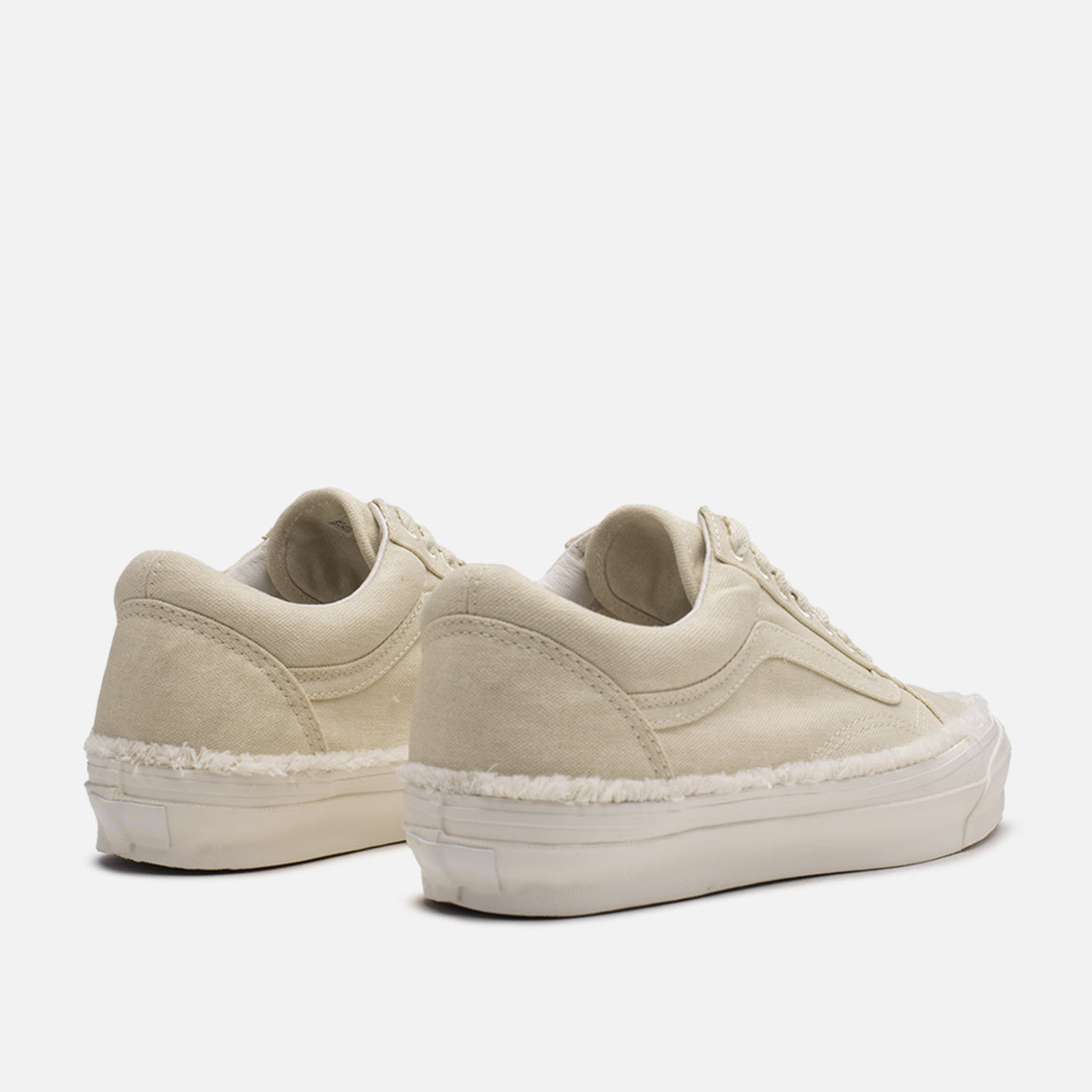 VANS VAULT OG OLD SKOOL "RAW EDGE" - VINTAGE WHITE