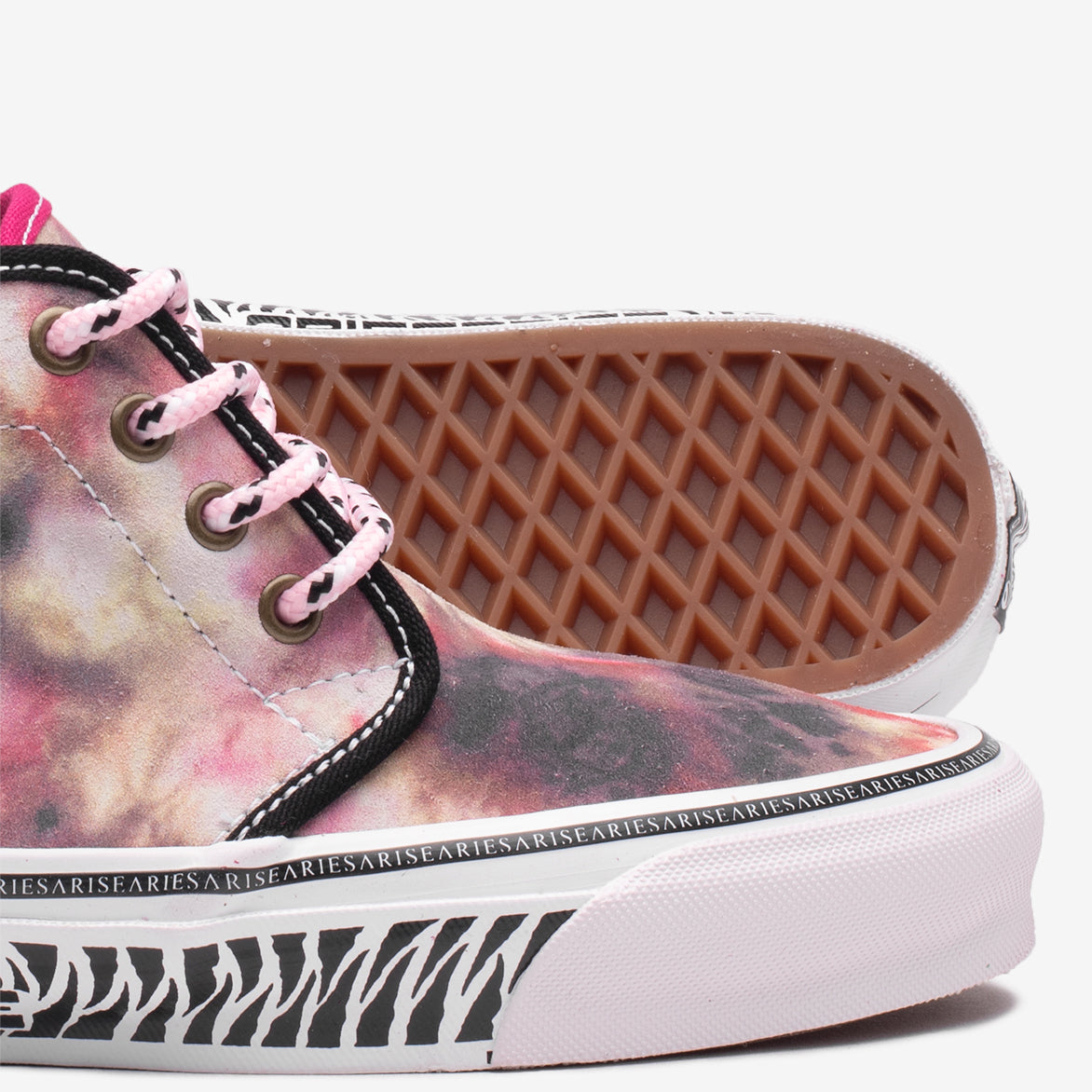 ARIES X VAULT BY VANS CHUKKA BOOT LX "TIE DYE"