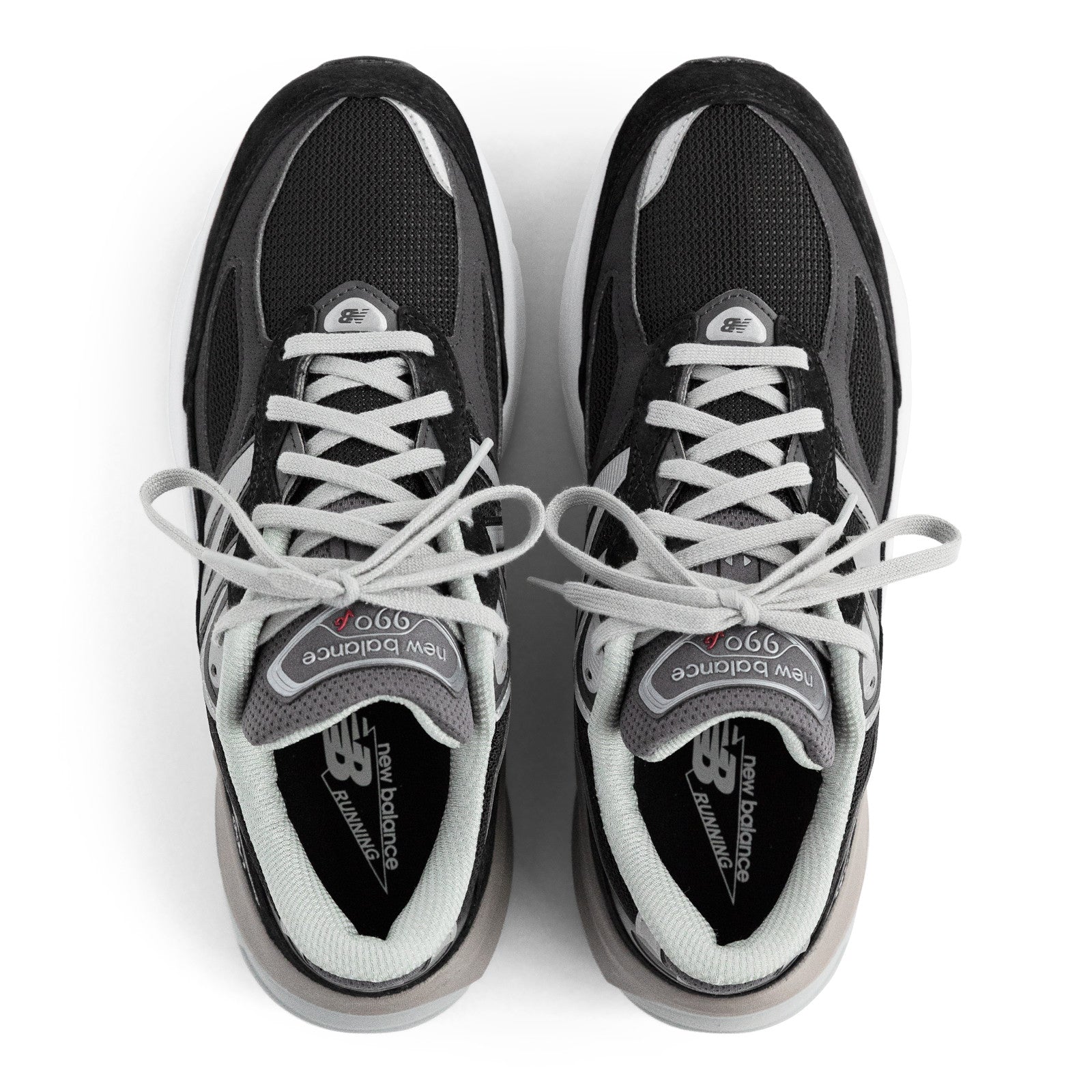 WMNS MADE IN USA 990V6 - BLACK / WHITE | lapstoneandhammer.com